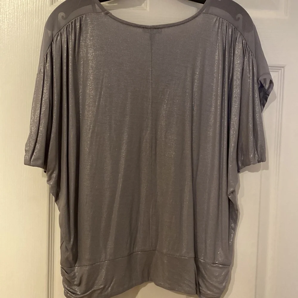 Express Top - Picture 4 of 4